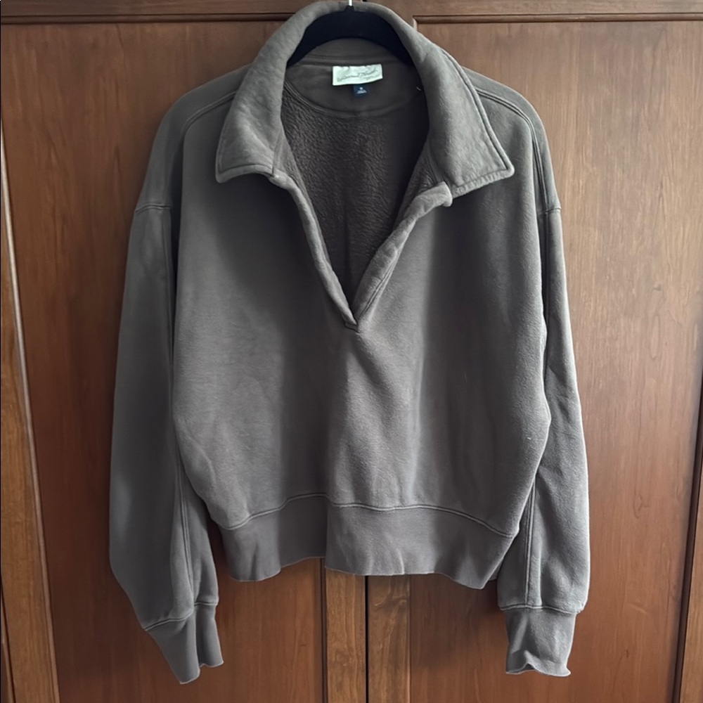 Universal Thread Women's brown Zip-Up Pullover